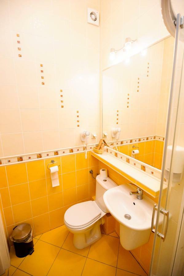 Hotel Dwor Sójki Dış mekan fotoğraf