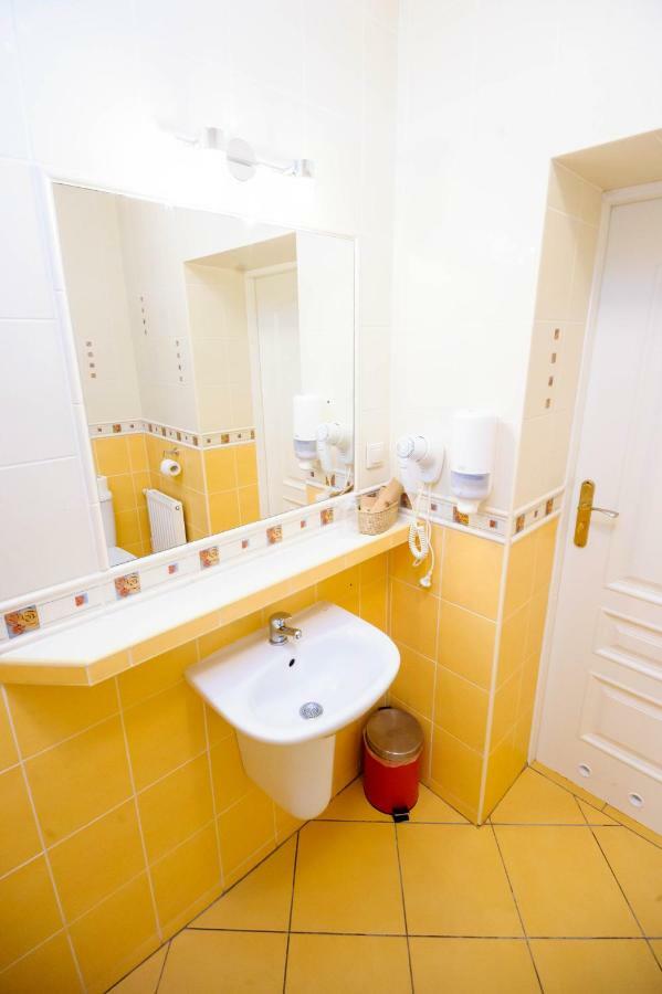 Hotel Dwor Sójki Dış mekan fotoğraf