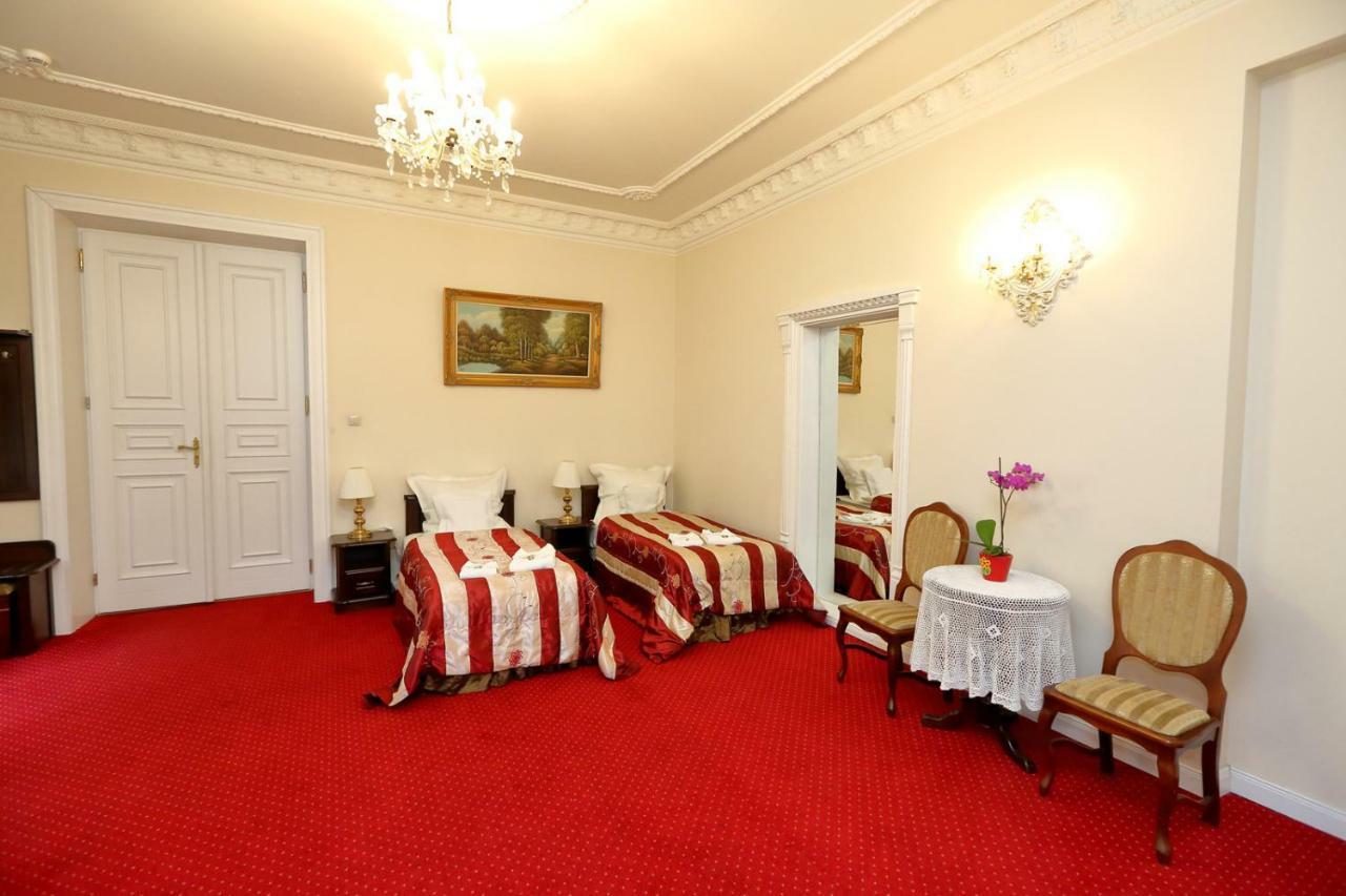 Hotel Dwor Sójki Dış mekan fotoğraf